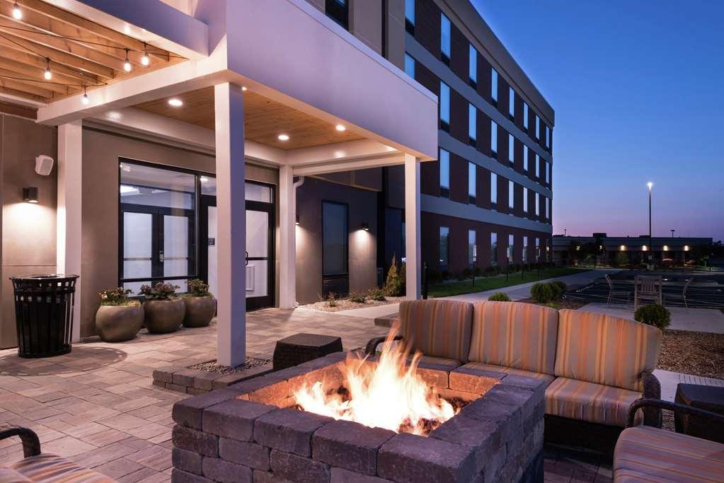 Home2 Suites By Hilton Merrillville Exterior photo